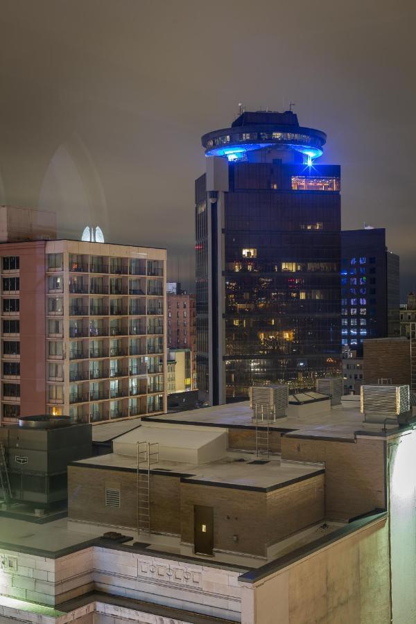 King Bed W/ Panoramic Views Of Dt! Daire Rochester Dış mekan fotoğraf